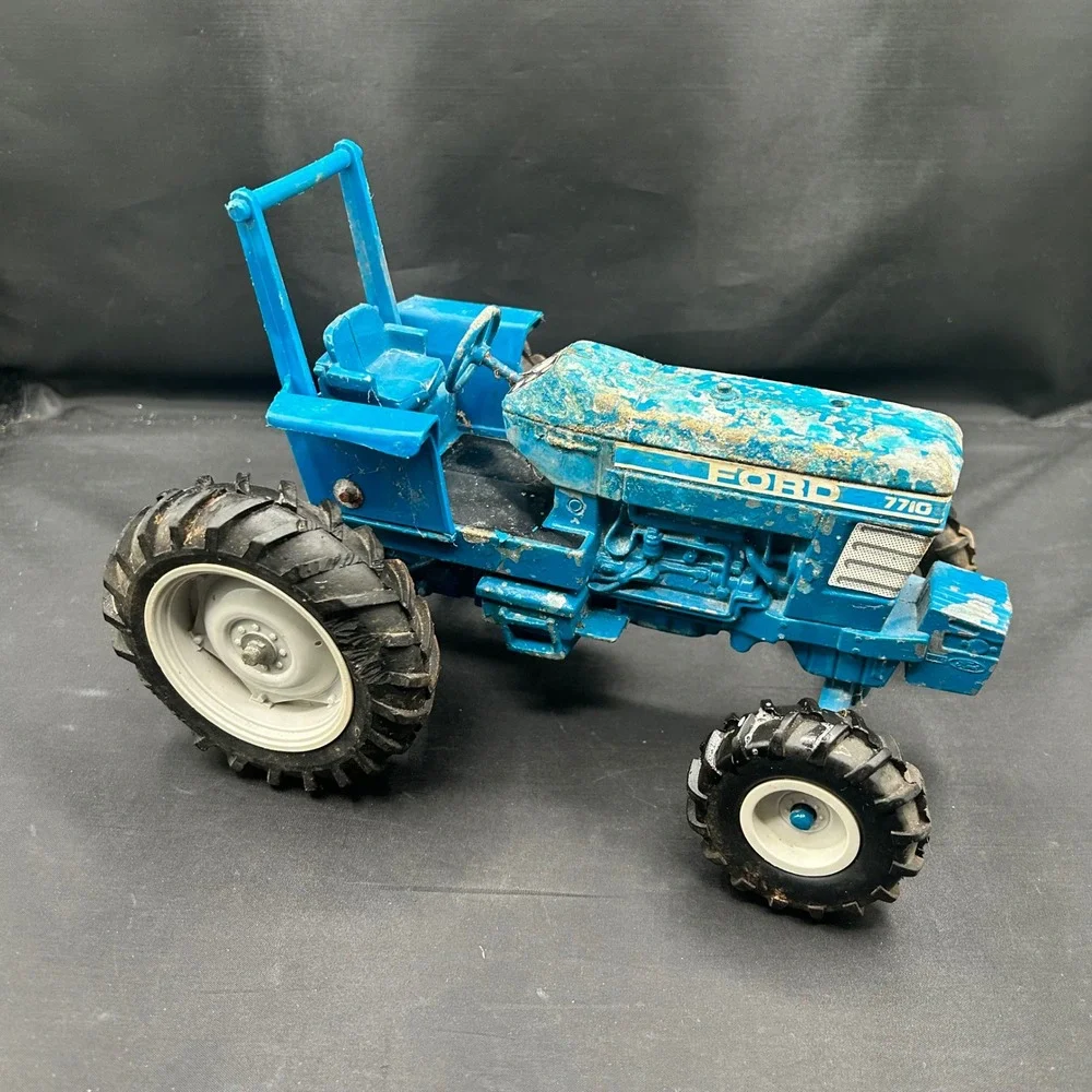 Vintage Ford 7710 Blue Diecast Tractor Toy Farm Vehicle Restoration Project Part
